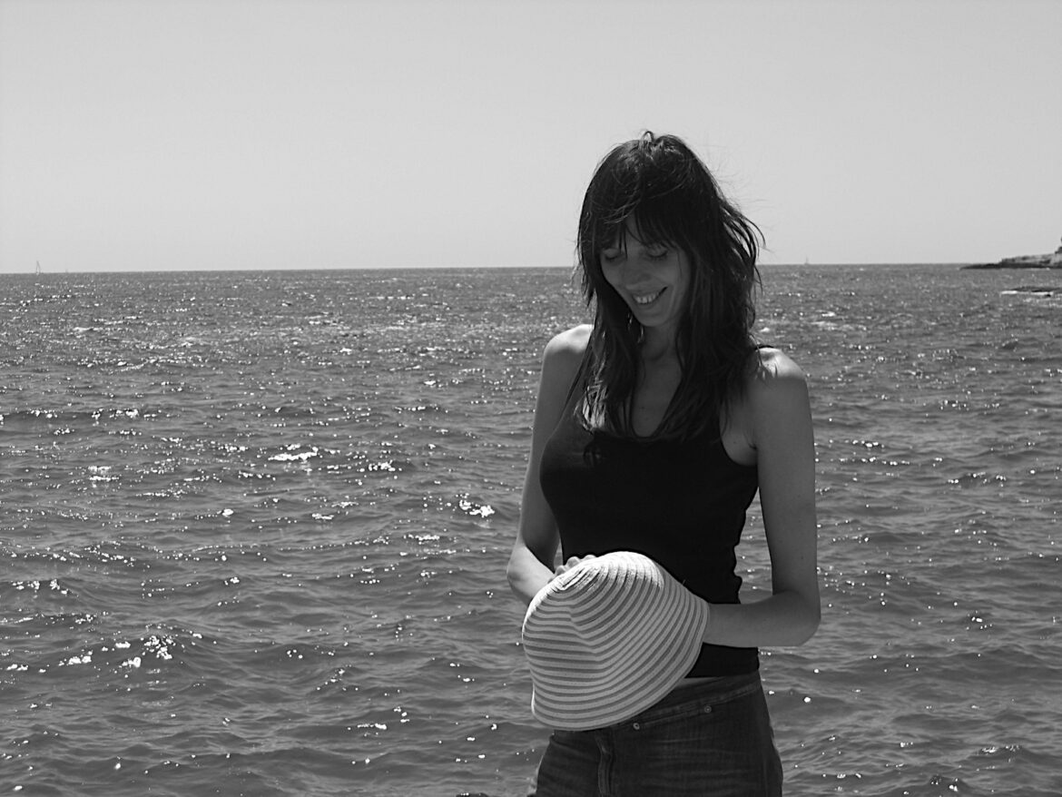 Snježana Vračar Mihelač: Ispod prašine