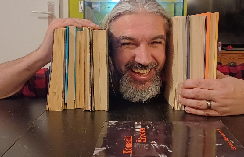 Srđan Novaković: Amajlija